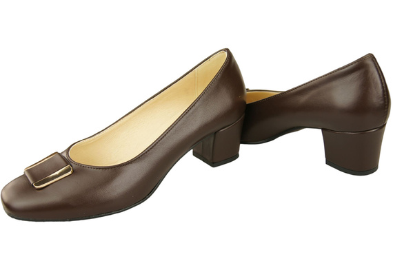 Women's shoes Pumps Natural leather 187 ElitaBut