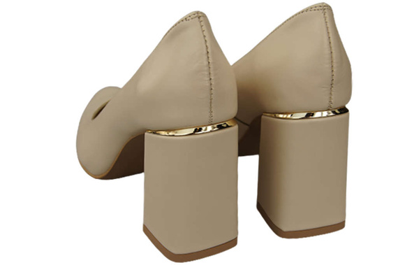 Women's shoes Pumps Natural leather 179 ElitaBut