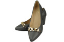 Classic Women's  Pumps Shoes made of Natural Leather with a Gold Decorative Chain 200 ElitaBut