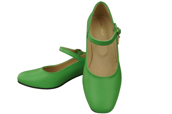 Women's shoes Pumps with a strap, natural leather 202 ElitaBut