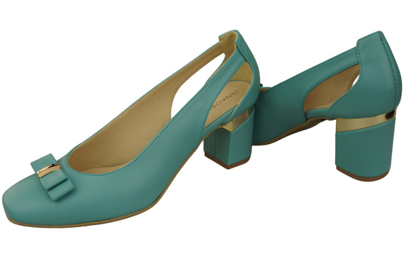 Shoes Women's pumps in Natural Leather with Decorative Heel 199 ElitaBut