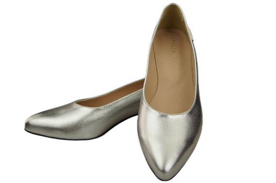 Women's low-heeled pumps timeless elegance and comfort 220 ElitaBut