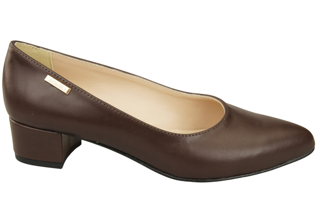 Women's low-heeled pumps timeless elegance and comfort 220 ElitaBut