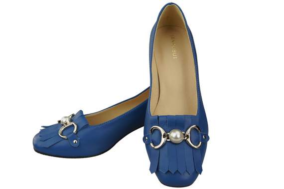 Women's shoes Pumps Natural leather 195 ElitaBut