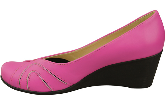 Women's Black Natural Leather Wedge Pumps 828 ElitaBut