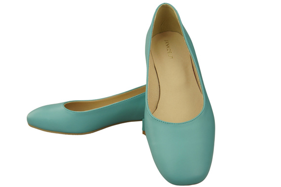 Comfortable Women's Shoes Flat Pumps, Natural Leather 204 ElitaBut