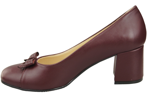 Women's Pumps with a Bow, Natural Leather and Low Heel 203 ElitaBut