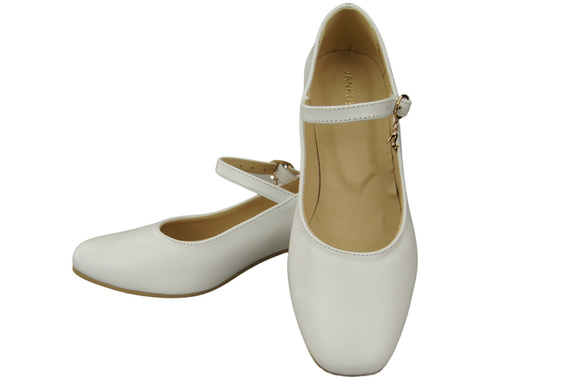 Women's shoes Pumps with a strap, natural leather 202 ElitaBut