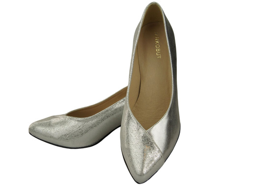 Women's shoes Pumps Natural leather 191 ElitaBut