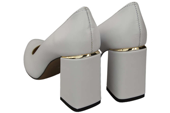 Women's shoes Pumps Natural leather 179 ElitaBut