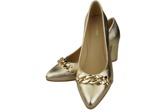 Classic Women's Pumps Shoes made of Natural Leather with a Gold Decorative Chain 200 ElitaBut