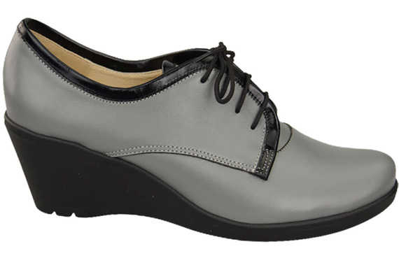 Shoes Women's Brogues On Wedge Natural leather 181 ElitaBut