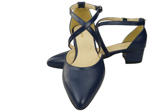 Women’s Leather Sandals with Straps Low Heel 223 ElitaBut