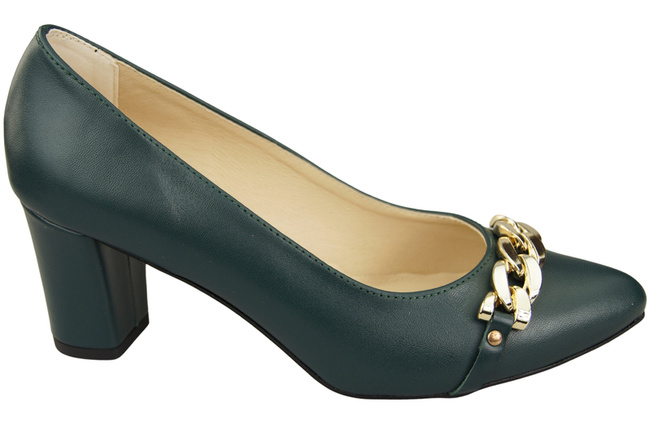 Classic Women's  Pumps Shoes made of Natural Leather with a Gold Decorative Chain 200 ElitaBut