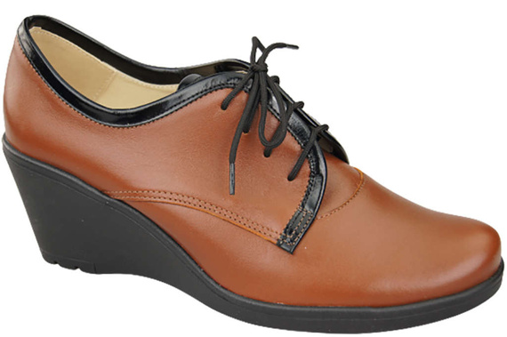 Shoes Women's Brogues On Wedge Natural leather 181 ElitaBut