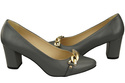 Classic Women's  Pumps Shoes made of Natural Leather with a Gold Decorative Chain 200 ElitaBut