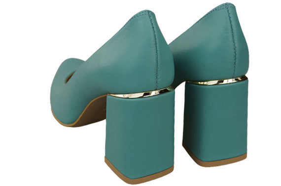 Women's shoes Pumps Natural leather 179 ElitaBut