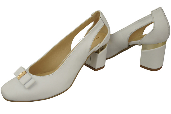 Shoes Women's pumps in Natural Leather with Decorative Heel 199 ElitaBut