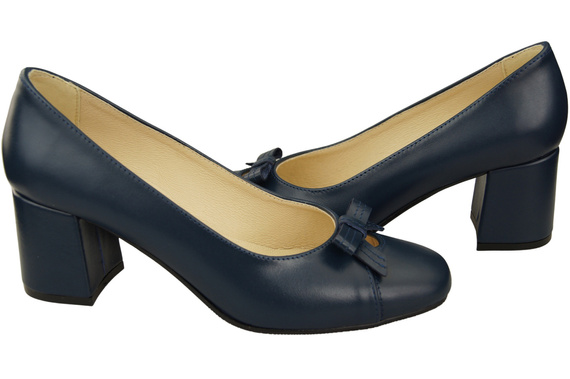 Women's Pumps with a Bow, Natural Leather and Low Heel 203 ElitaBut