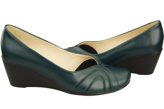 Women's Black Natural Leather Wedge Pumps 828 ElitaBut