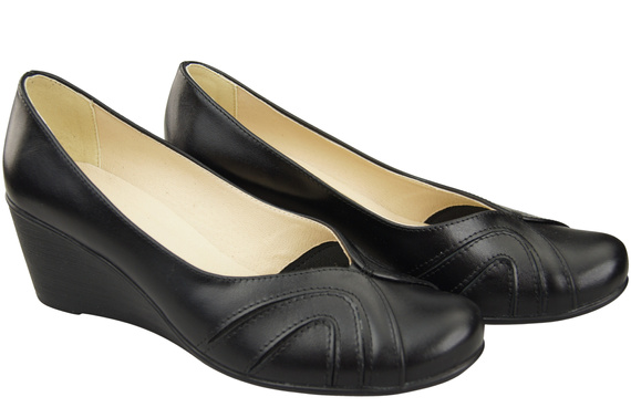 Women's Black Natural Leather Wedge Pumps 828 ElitaBut