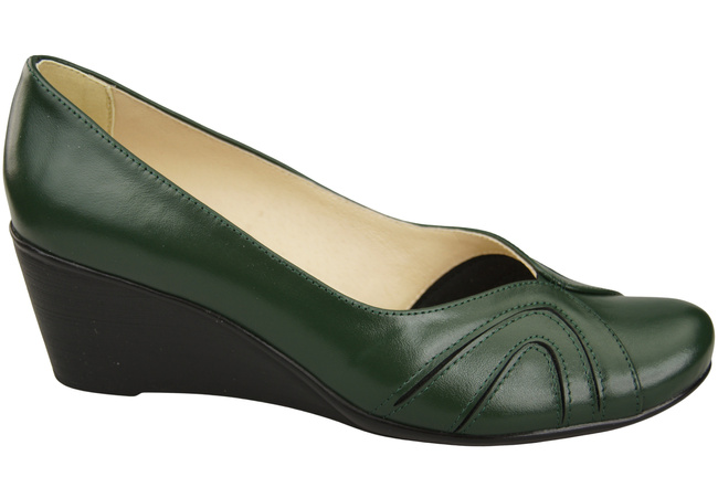 Women's Black Natural Leather Wedge Pumps 828 ElitaBut