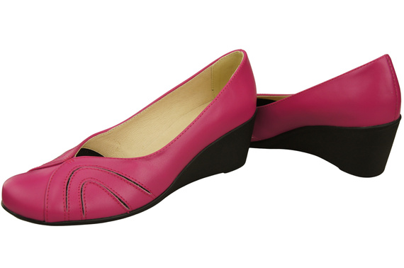 Women's Black Natural Leather Wedge Pumps 828 ElitaBut