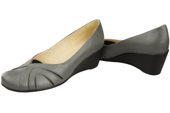 Women's Black Natural Leather Wedge Pumps 828 ElitaBut