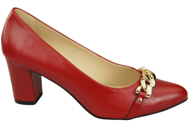 Classic Women's  Pumps Shoes made of Natural Leather with a Gold Decorative Chain 200 ElitaBut