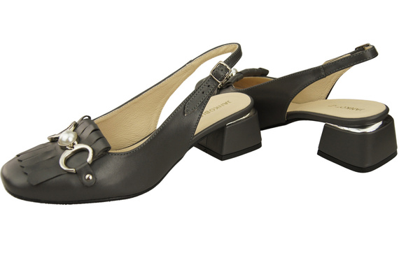 Women's Shoes Sandals Decorated with Fringes Natural Leather 208 ElitaBut