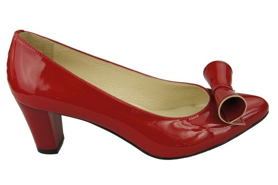 Women's shoes Pumps natural leather Lacquer 975 ElitaBut