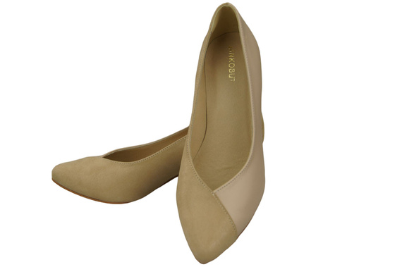Women's shoes Pumps Natural leather 191 ElitaBut