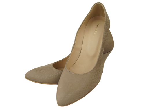 Women's shoes Pumps Natural leather 150 ElitaBut