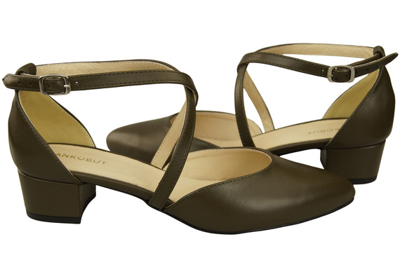 Women’s Leather Sandals with Straps Low Heel 223 ElitaBut