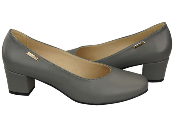 Women's shoes Pumps Natural leather 172 ElitaBut