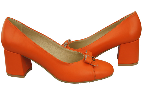 Women's Pumps with a Bow, Natural Leather and Low Heel 203 ElitaBut
