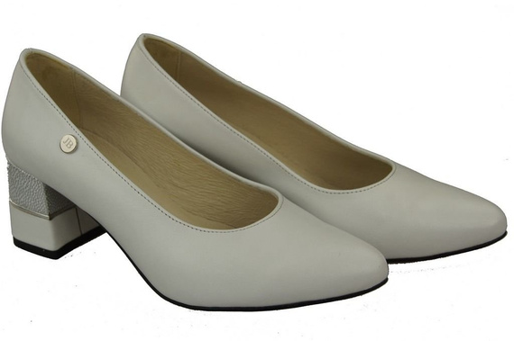 Women's shoes Pumps Natural leather 142 ElitaBut
