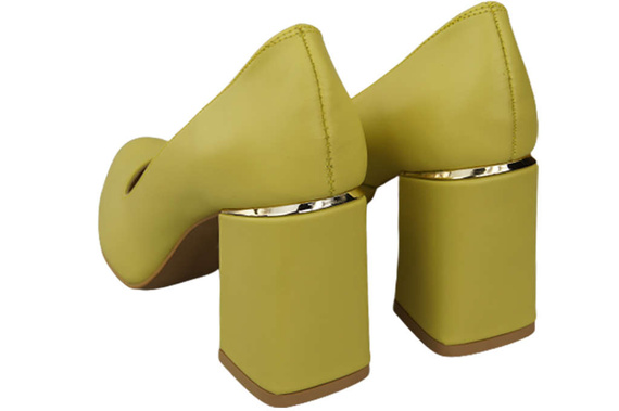 Women's shoes Pumps Natural leather 179 ElitaBut