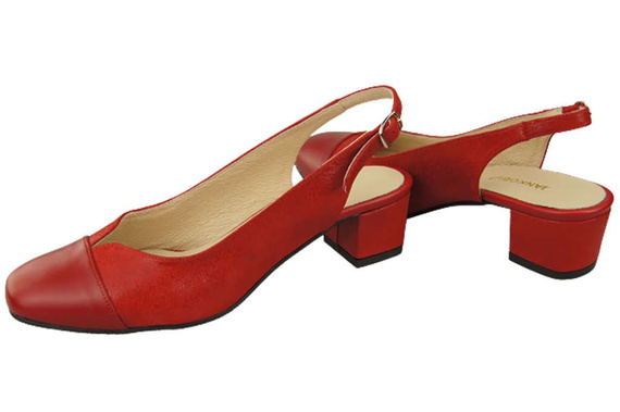 Footwear Women Sandals Natural leather 165 ElitaBut