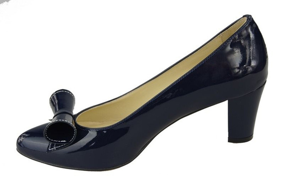 Women's shoes Pumps natural leather Lacquer 975 ElitaBut