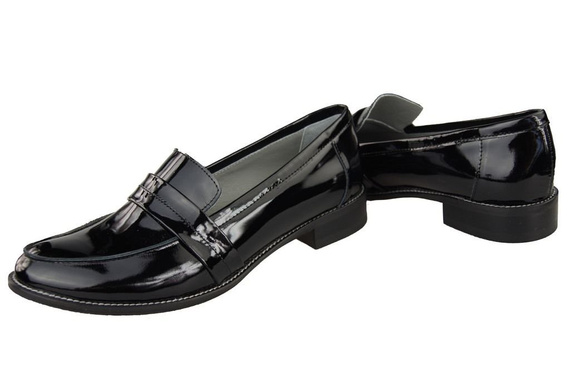 Shoes Women's loafers Natural leather lacquer 139 ElitaBut