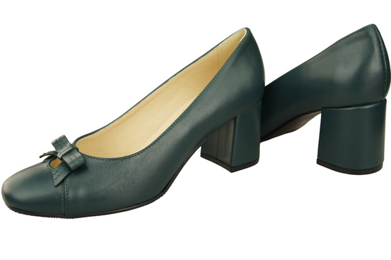 Women's Pumps with a Bow, Natural Leather and Low Heel 203 ElitaBut