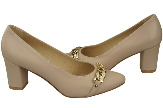 Classic Women's Pumps Shoes made of Natural Leather with a Gold Decorative Chain 200 ElitaBut