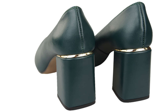 Women's shoes Pumps Natural leather 179 ElitaBut