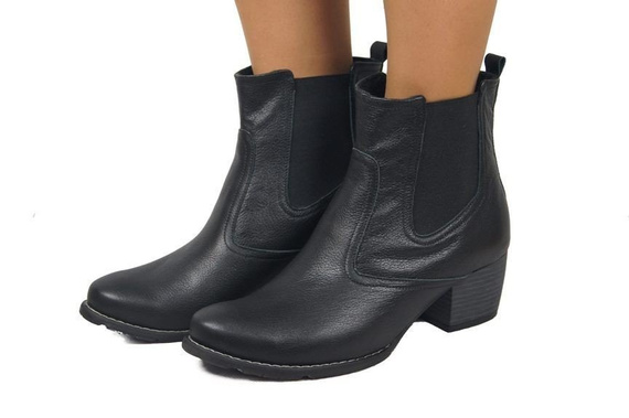 Obuwie Botki Damskie model 796