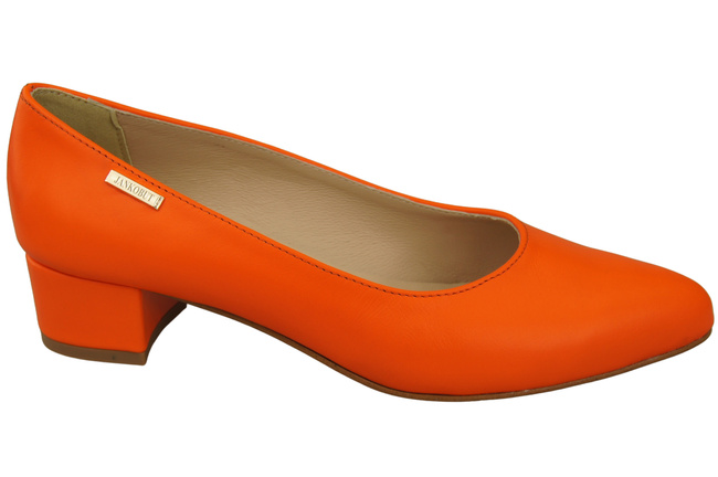 Women's low-heeled pumps timeless elegance and comfort 220 ElitaBut