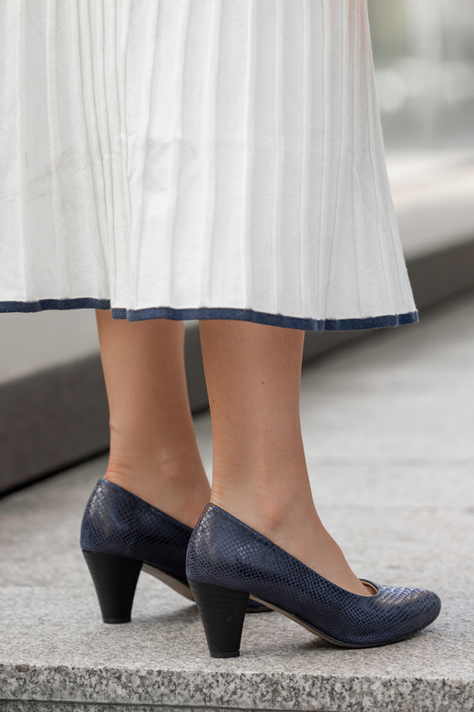 Obuwie Damskie Czółenka skóra naturalna motyw łuski Granatowe 927 ElitaBut