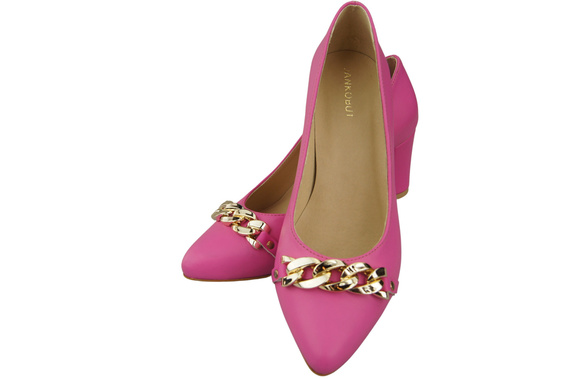 Classic Women's Pumps Shoes made of Natural Leather with a Gold Decorative Chain 200 ElitaBut