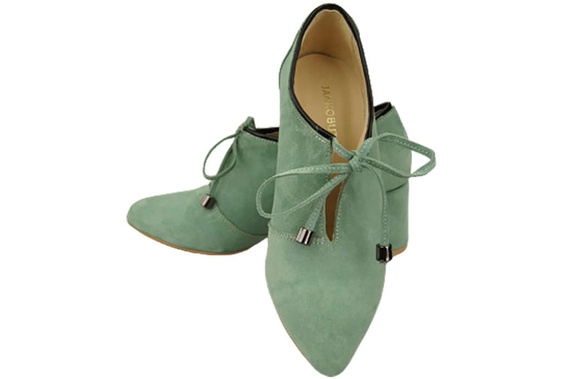 Women's shoes Low shoes Natural leather velor 183 ElitaBut