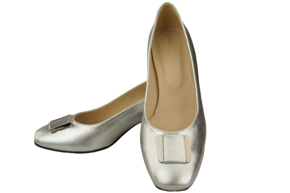 Women's shoes Pumps Natural leather 187 ElitaBut